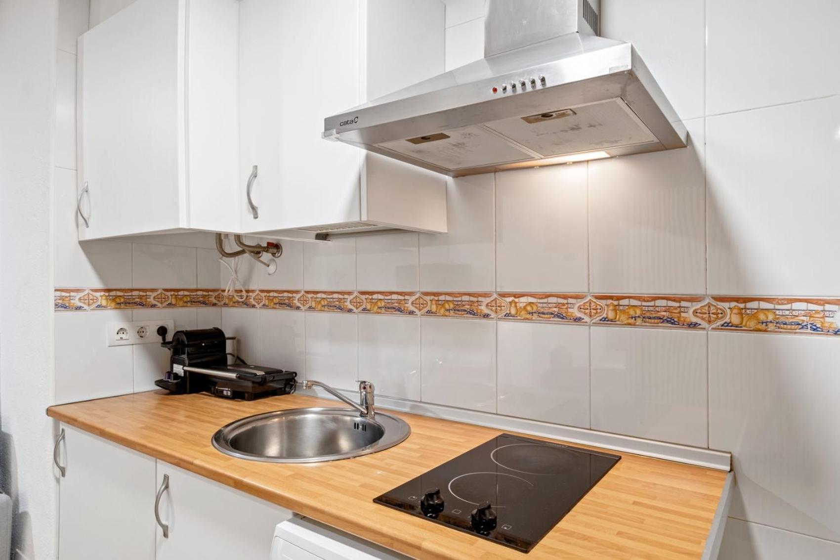 מאלגה Modern And Comfortable Studio מראה חיצוני תמונה