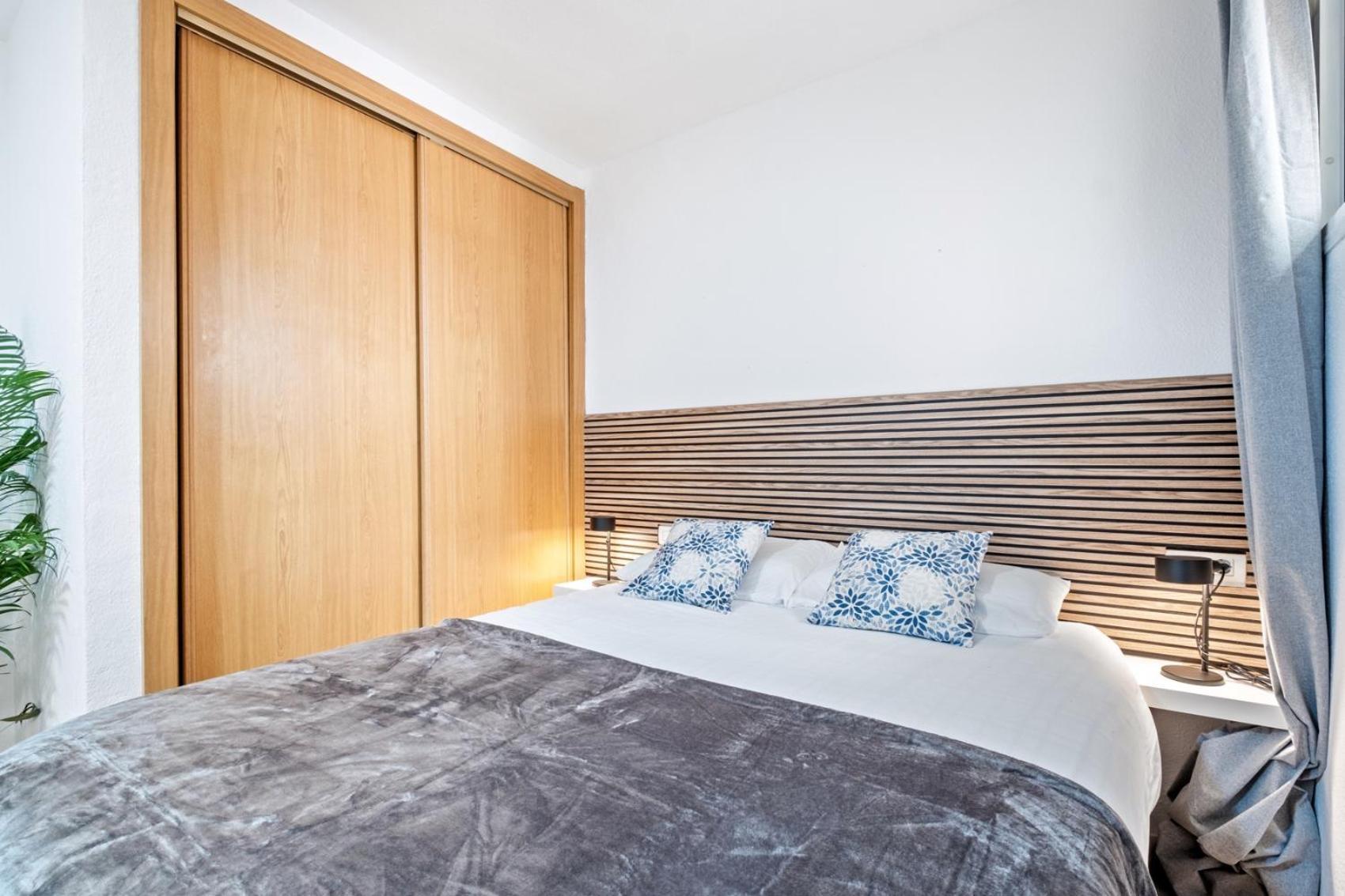 מאלגה Modern And Comfortable Studio מראה חיצוני תמונה
