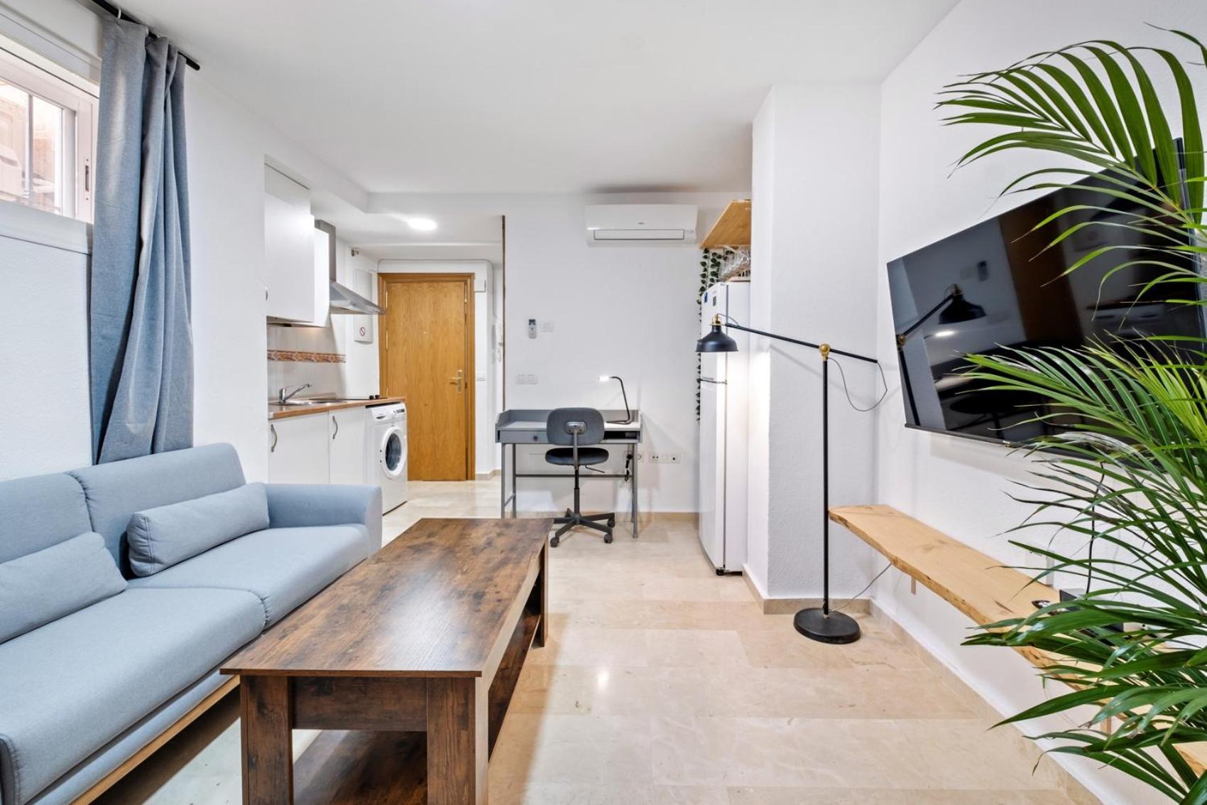 מאלגה Modern And Comfortable Studio מראה חיצוני תמונה