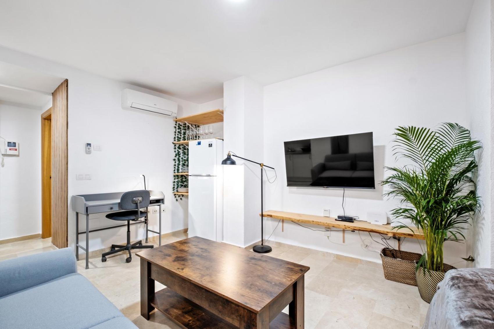 מאלגה Modern And Comfortable Studio מראה חיצוני תמונה