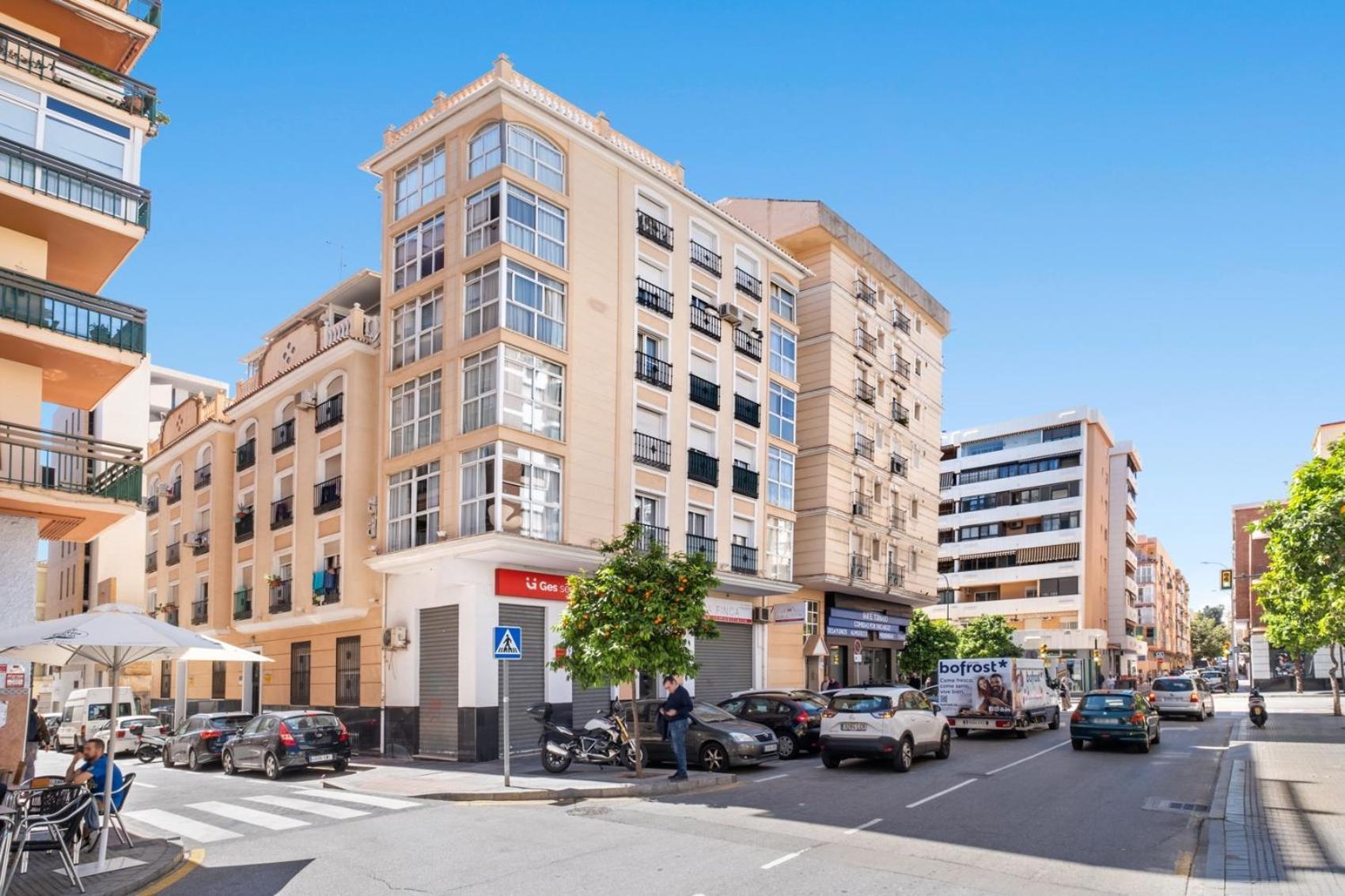 מאלגה Modern And Comfortable Studio מראה חיצוני תמונה